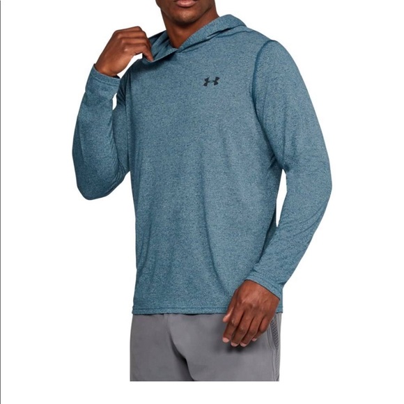 Under Armour Shirt With Hood Top 